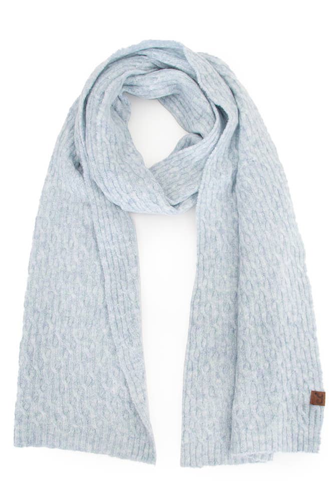 🩵 Baby Blue Chain Link Cable Knit Scarf