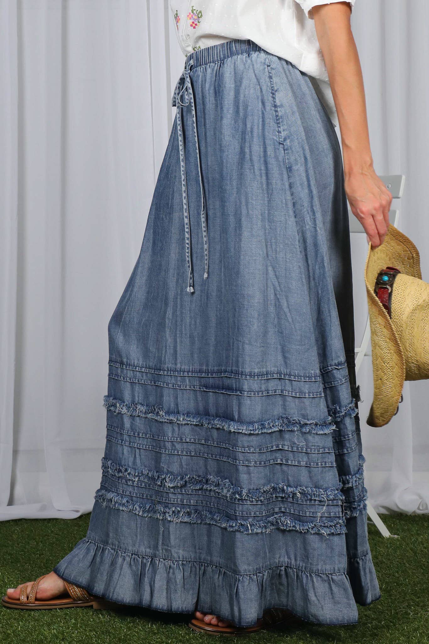 Ruffle Chambray Maxi Skirt – Calla Vie Boutique