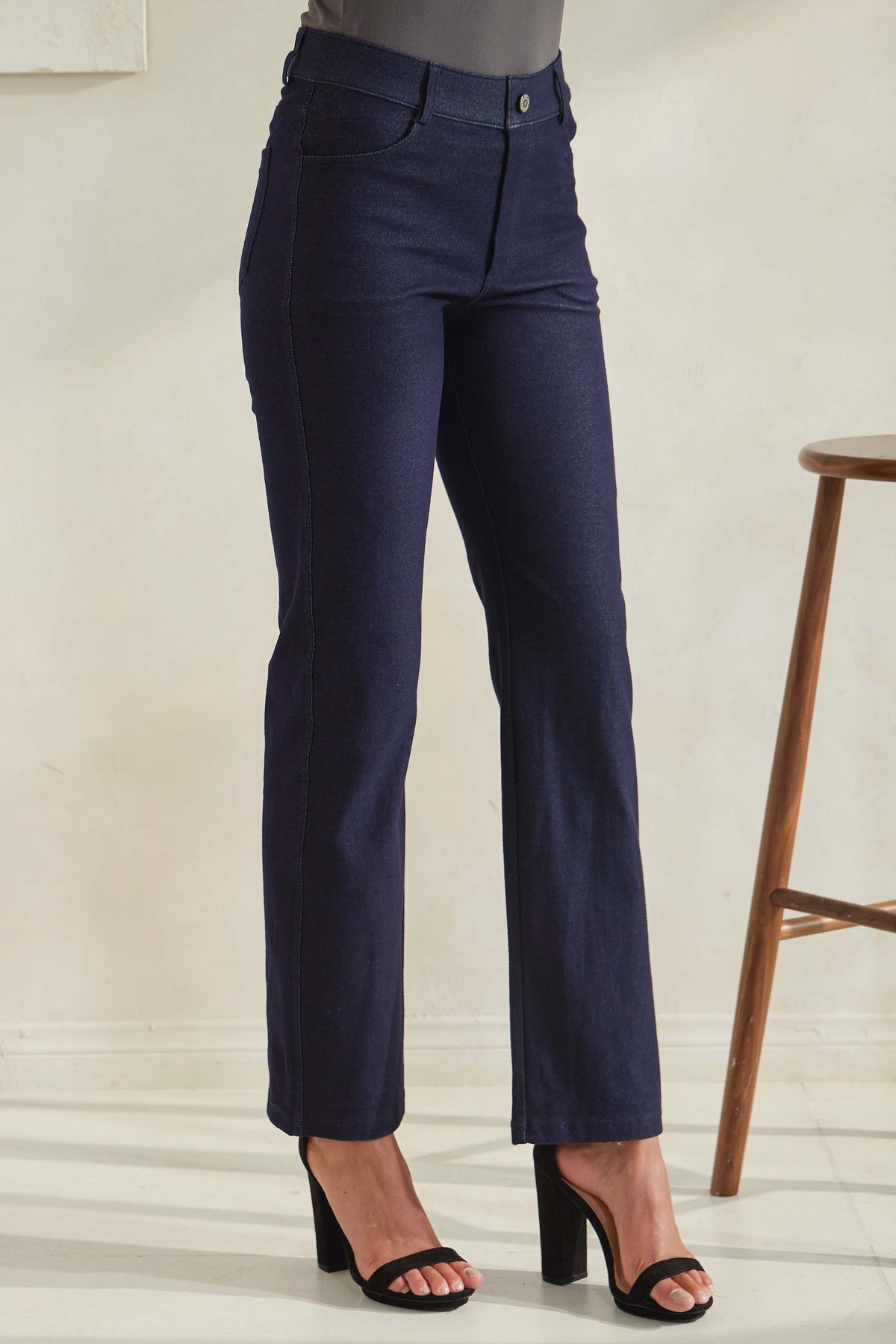 Everyday Ease Pull-On Straight Leg Pants