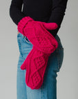 Cable Knit Mittens Pink