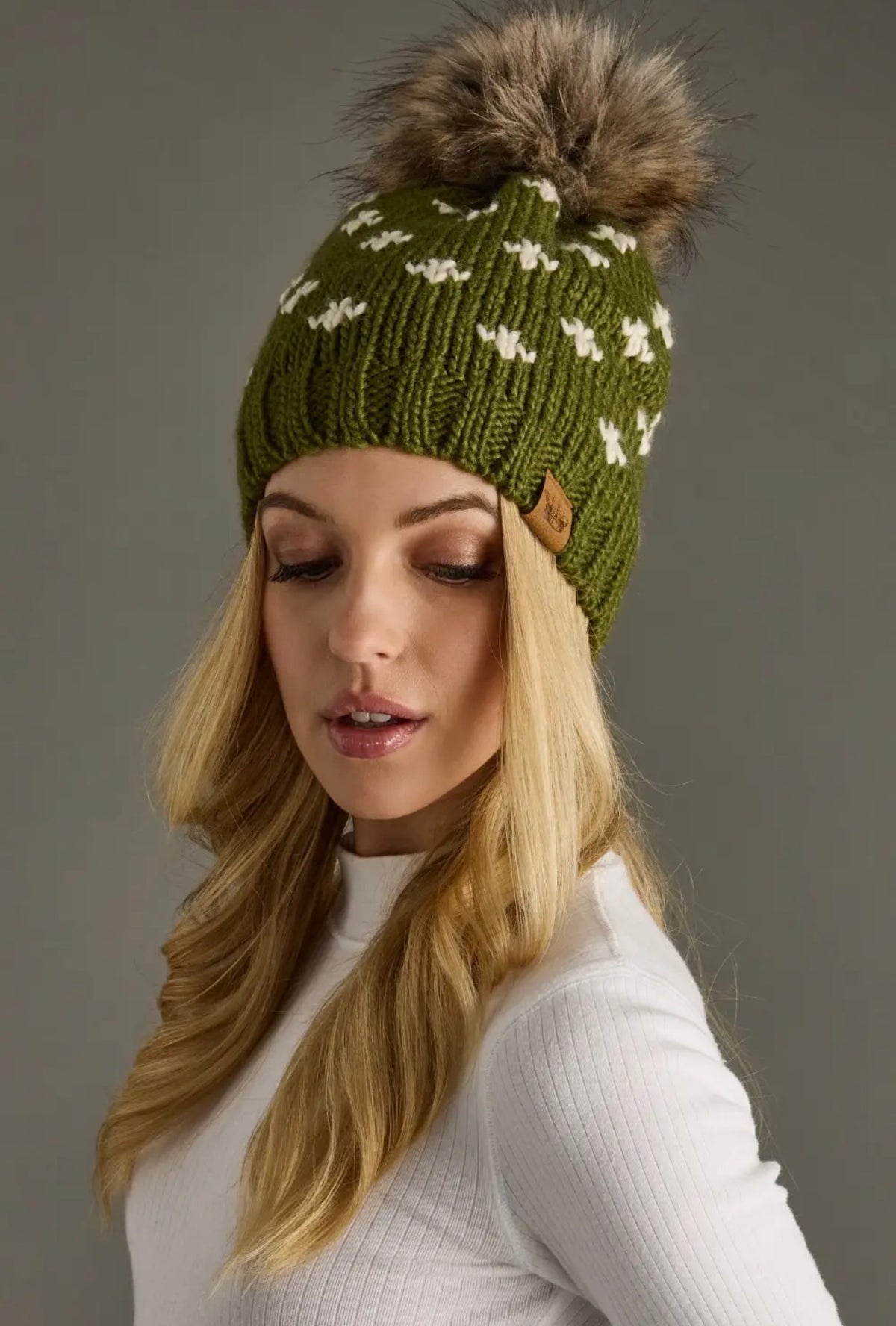 Olive Fleur-de-Lis Knit Pom Beanie 🤍