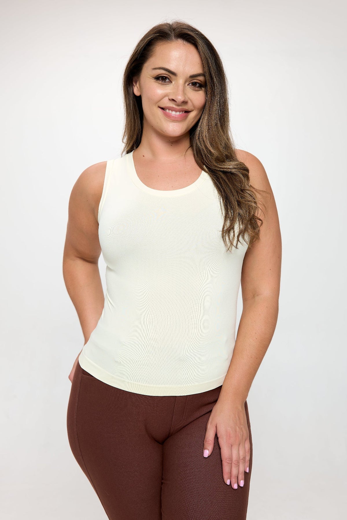 Women’s Reversible High-Low Neckline Seamless Tank