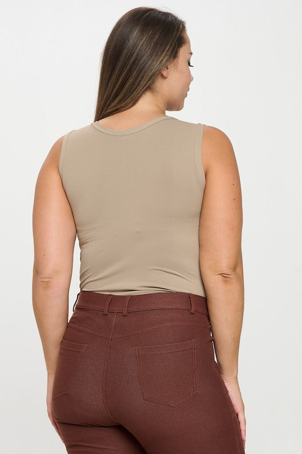 Women’s Reversible High-Low Neckline Seamless Tank