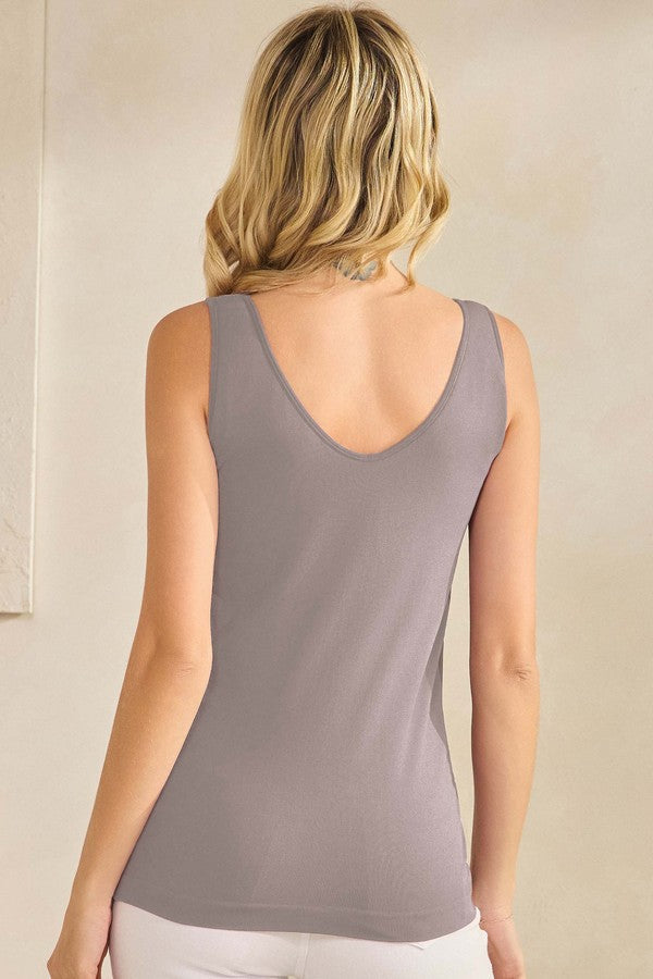 Seamless U/V-Neckline Tank with Built-In Bra