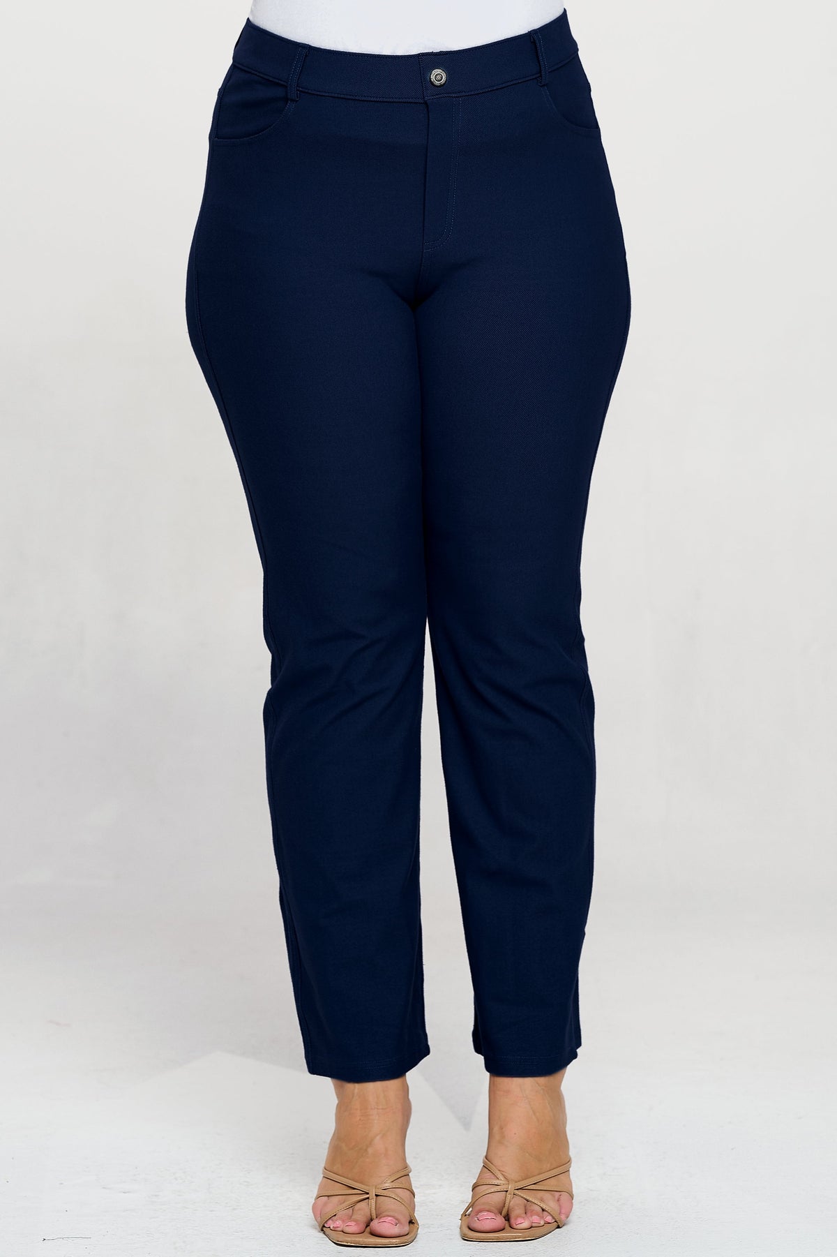 Everyday Comfort Pull-On Straight Leg Pants ✨ Curvy